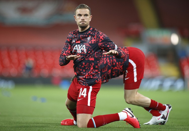 费拉拉：现在的那不勒斯领先于尤文，谈论尤文争冠毫无意义（费拉拉：那不勒斯当下占据上风，讨论尤文夺冠毫无意义）