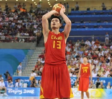 麦卡利斯特二哥：我们个子不高也不快，但总有办法取得成功（麦卡利斯特二哥：身高和速度都不占优，但我们总能找到胜利之道）