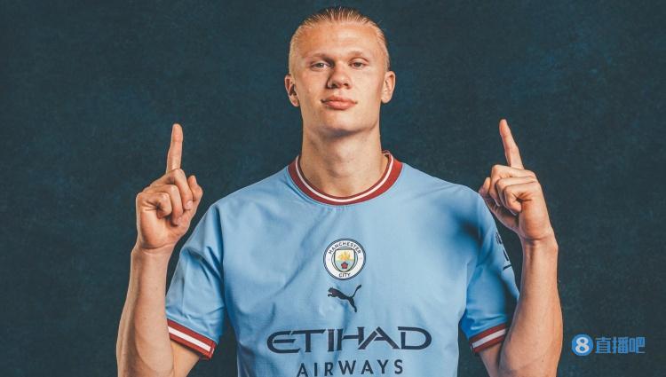 阿坎吉：在学校时发现自己擅长数学；想拥有泽林斯基的技术（阿坎吉：上学时就意识到自己数学很强，也希望拥有泽林斯基的脚下技术）