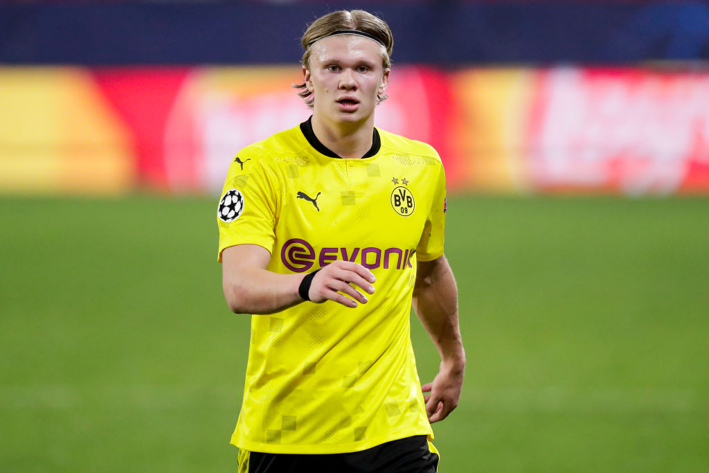 河北曲阳：乒乓跃动青春 赛事汇聚热情（河北曲阳：乒乓点燃青春 赛事凝聚激情）