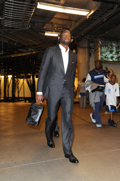 二象性，海港去年进96球刷中超纪录，今年丢44球刷冠军队纪录（海港两面性：去年96球破中超进球纪录，今年44个失球创冠军队新高）