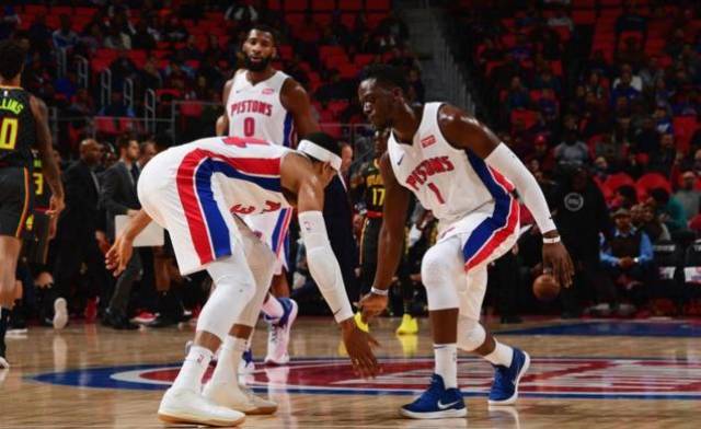 孔帕尼：阿芳很可能下周末复出；我们祝穆勒在美职联决赛获胜（孔帕尼：阿芳预计下周末回归；祝穆勒在美职联决赛告捷）